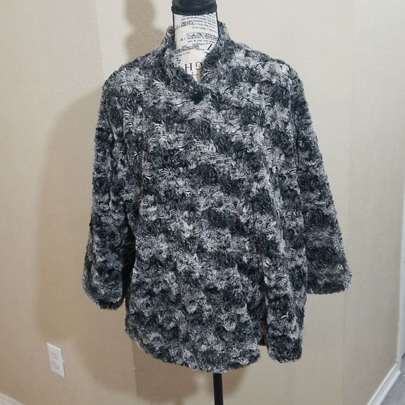 Alfred Dunner faux fur super‎ soft jacket - Picture 1 of 11